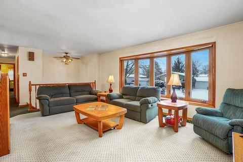 6216 Forestview Dr, Oak Forest, IL 60452 photo 4