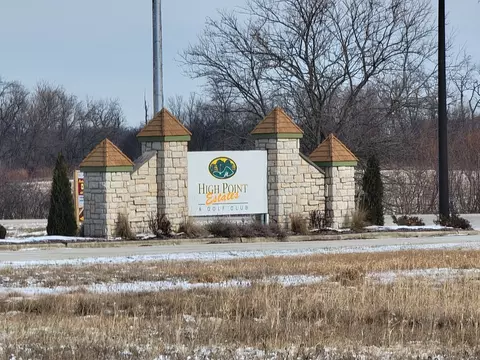 125 Fairway Dr, Essex, IL 60935