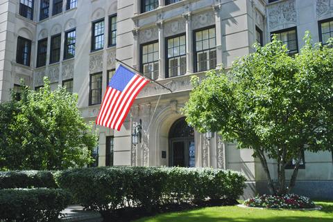 1500 N Lake Shore Dr #4A, Chicago, IL 60610