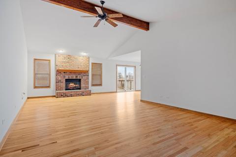 13316 Blackstone Ln, Plainfield, IL 60585 photo 2
