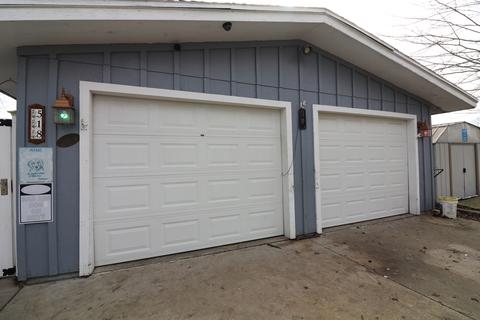 518 E Webster St, Clinton, IL 61727 photo 27