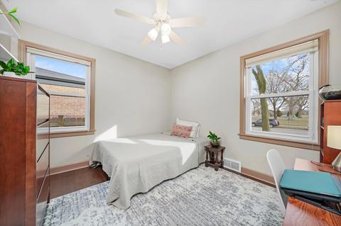 2013 Oakton St, Evanston, IL 60202 photo 12