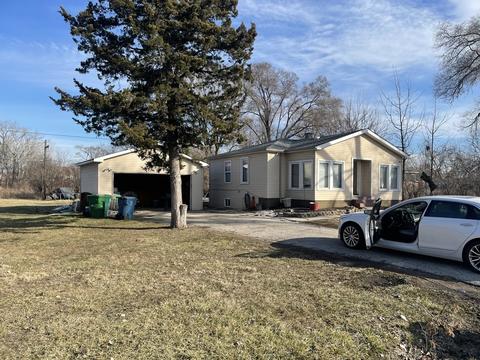 2846 143rd Pl, Blue Island, IL 60406