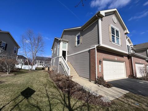 1938 Sundrop Ct, Bartlett, IL 60103 photo 2