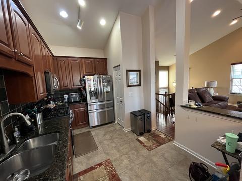 1938 Sundrop Ct, Bartlett, IL 60103 photo 13