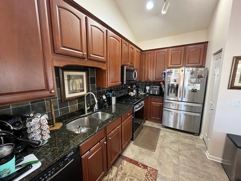 1938 Sundrop Ct, Bartlett, IL 60103 photo 12