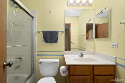 2576 Smithfield Ln, Aurora, IL 60503 photo 18