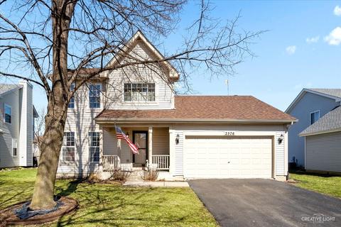 2576 Smithfield Ln, Aurora, IL 60503 photo 2