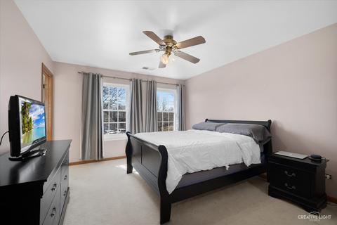 2576 Smithfield Ln, Aurora, IL 60503 photo 13
