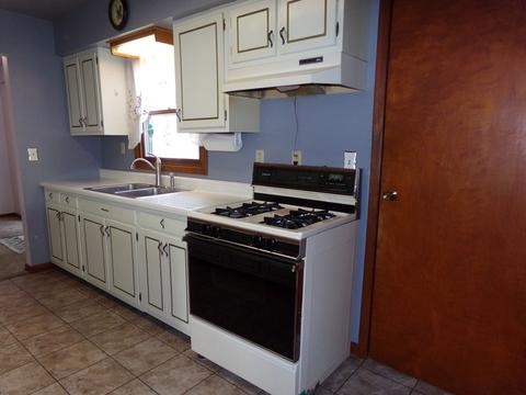507 S Union St, Dwight, IL 60420 photo 2