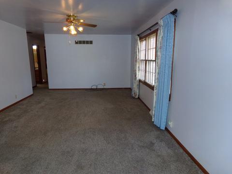 507 S Union St, Dwight, IL 60420 photo 4