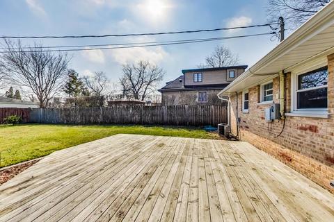 875 S 6th Ave, Des Plaines, IL 60016 photo 19