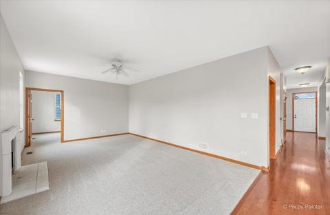 3074 Chalkstone Ave, Elgin, IL 60124 photo 16