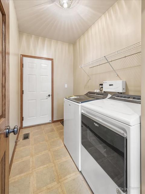 3074 Chalkstone Ave, Elgin, IL 60124 photo 34
