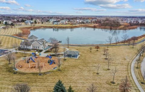 3074 Chalkstone Ave, Elgin, IL 60124 photo 45