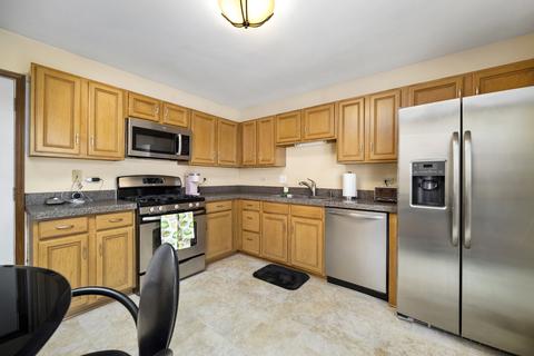 21335 Silktree Cir, Plainfield, IL 60544 photo 11