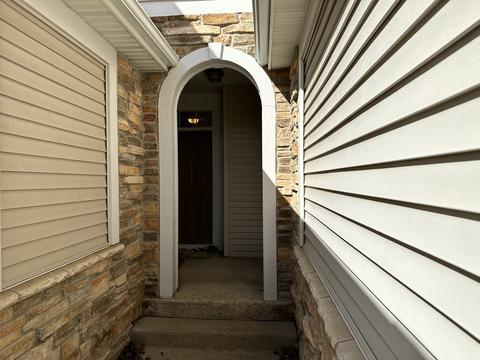 2987 Talaga Dr, Algonquin, IL 60102 photo 3