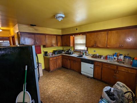 1659 E 83rd Pl, Chicago, IL 60617 photo 14