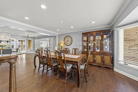 710 Longfellow Dr, Wheaton, IL 60189 photo 6