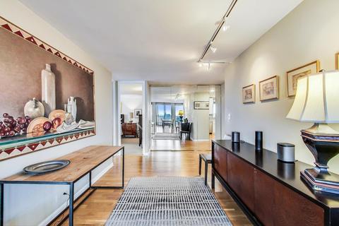 200 E Delaware Pl #33D, Chicago, IL 60611 photo 9