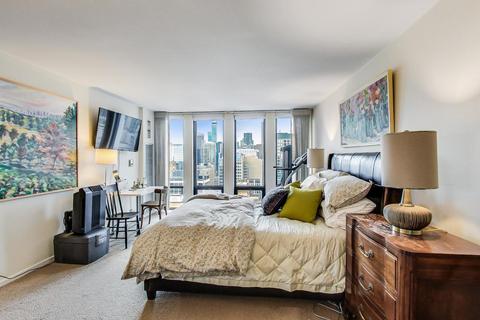 200 E Delaware Pl #33D, Chicago, IL 60611 photo 23