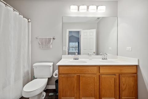 808 County Line Rd, Aurora, IL 60502 photo 12