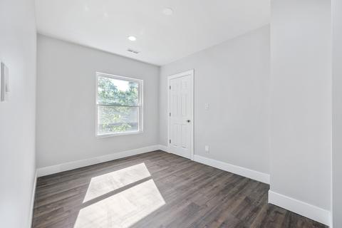 15 E 118th Pl, Chicago, IL 60628 photo 11