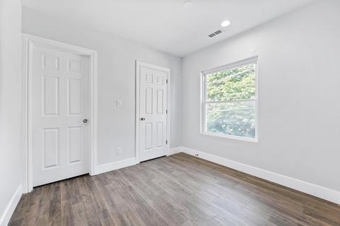 15 E 118th Pl, Chicago, IL 60628 photo 10