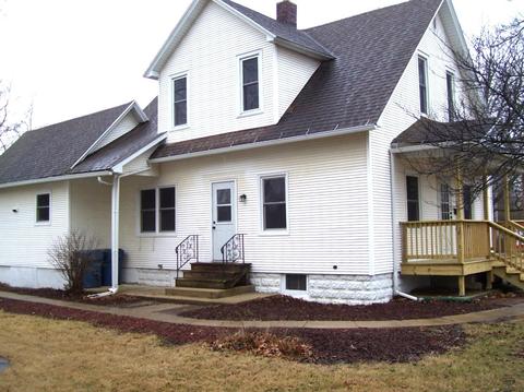 203 E Pollard Ave, Dwight, IL 60420 photo 2