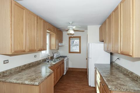 669 Congress St, Elgin, IL 60120 photo 14