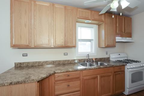 669 Congress St, Elgin, IL 60120 photo 13