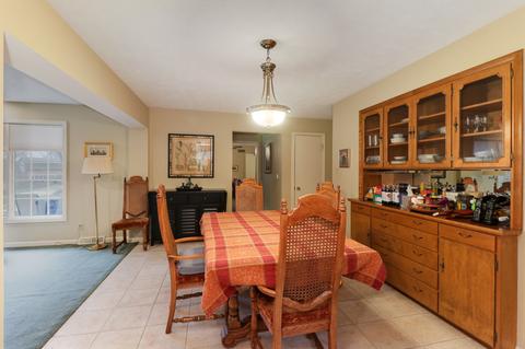 2 Kent Dr, Normal, IL 61761 photo 8