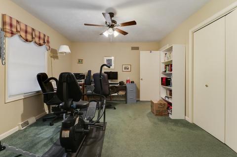 2 Kent Dr, Normal, IL 61761 photo 17