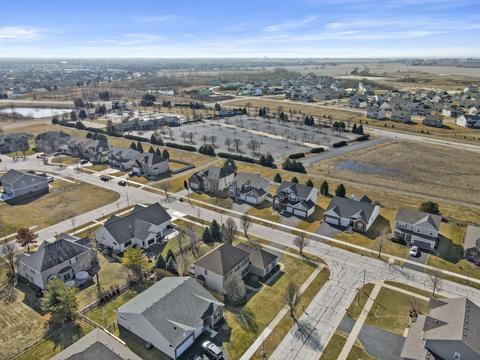 16034 S Selfridge Cir, Plainfield, IL 60586 photo 32