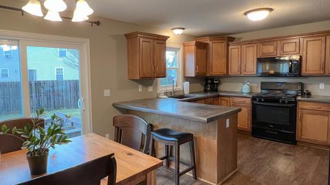 5 Carleton Ct, Bloomington, IL 61704 photo 28