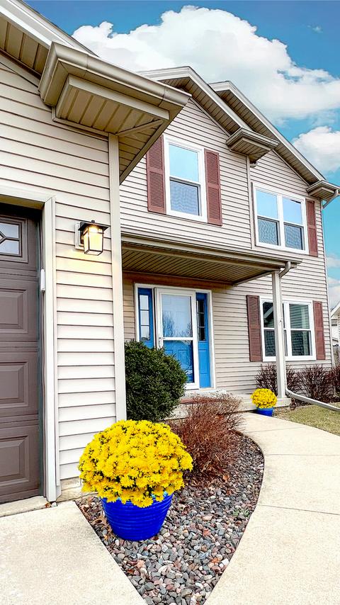 5 Carleton Ct, Bloomington, IL 61704 photo 3