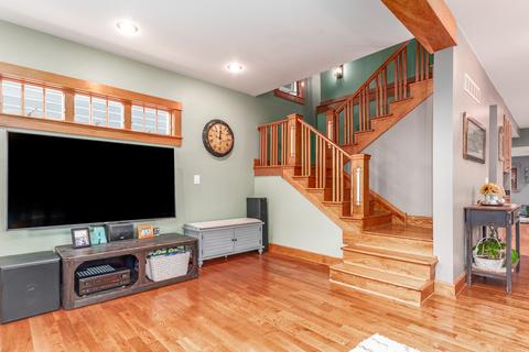 524 W Spring Ave, Naperville, IL 60540 photo 8