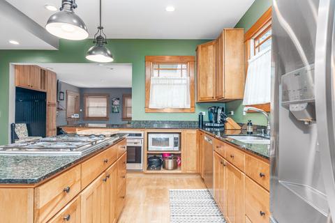 524 W Spring Ave, Naperville, IL 60540 photo 2