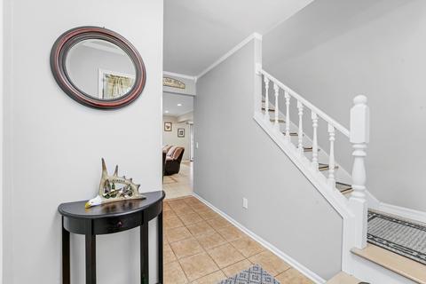 990 Autumn Ln, Aurora, IL 60505 photo 3