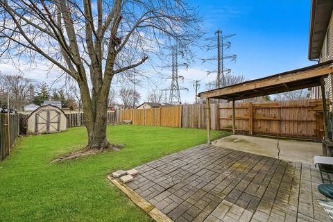 990 Autumn Ln, Aurora, IL 60505 photo 18