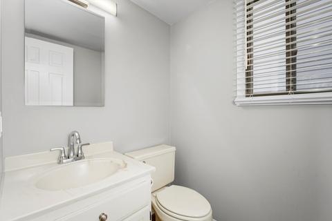 990 Autumn Ln, Aurora, IL 60505 photo 5