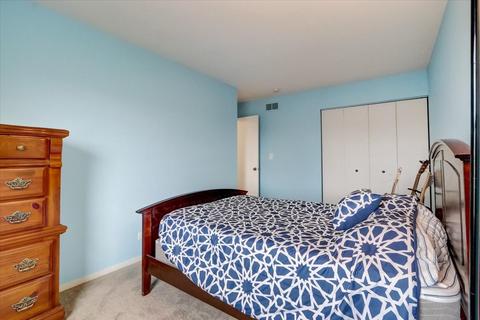 1104 Washington St, Bartlett, IL 60103 photo 33