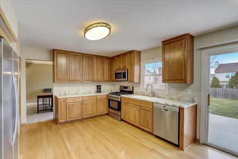 1104 Washington St, Bartlett, IL 60103 photo 13