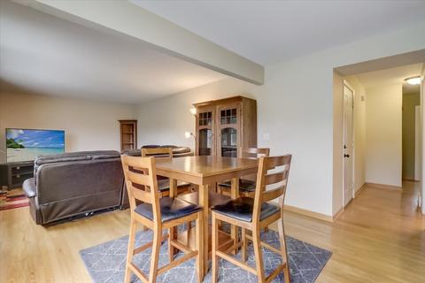 1104 Washington St, Bartlett, IL 60103 photo 18
