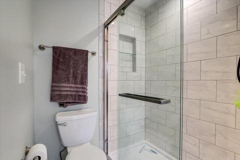1104 Washington St, Bartlett, IL 60103 photo 27