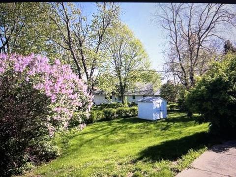 900 Karin Dr, Normal, IL 61761 photo 2