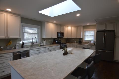 223 Park Rd, Lakemoor, IL 60051 photo 3