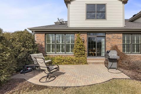 1008 Mackenzie Pl, Wheaton, IL 60187 photo 23