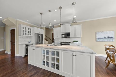 1008 Mackenzie Pl, Wheaton, IL 60187 photo 7