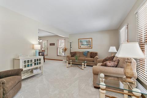 329 Bayberry Dr, Algonquin, IL 60102 photo 3
